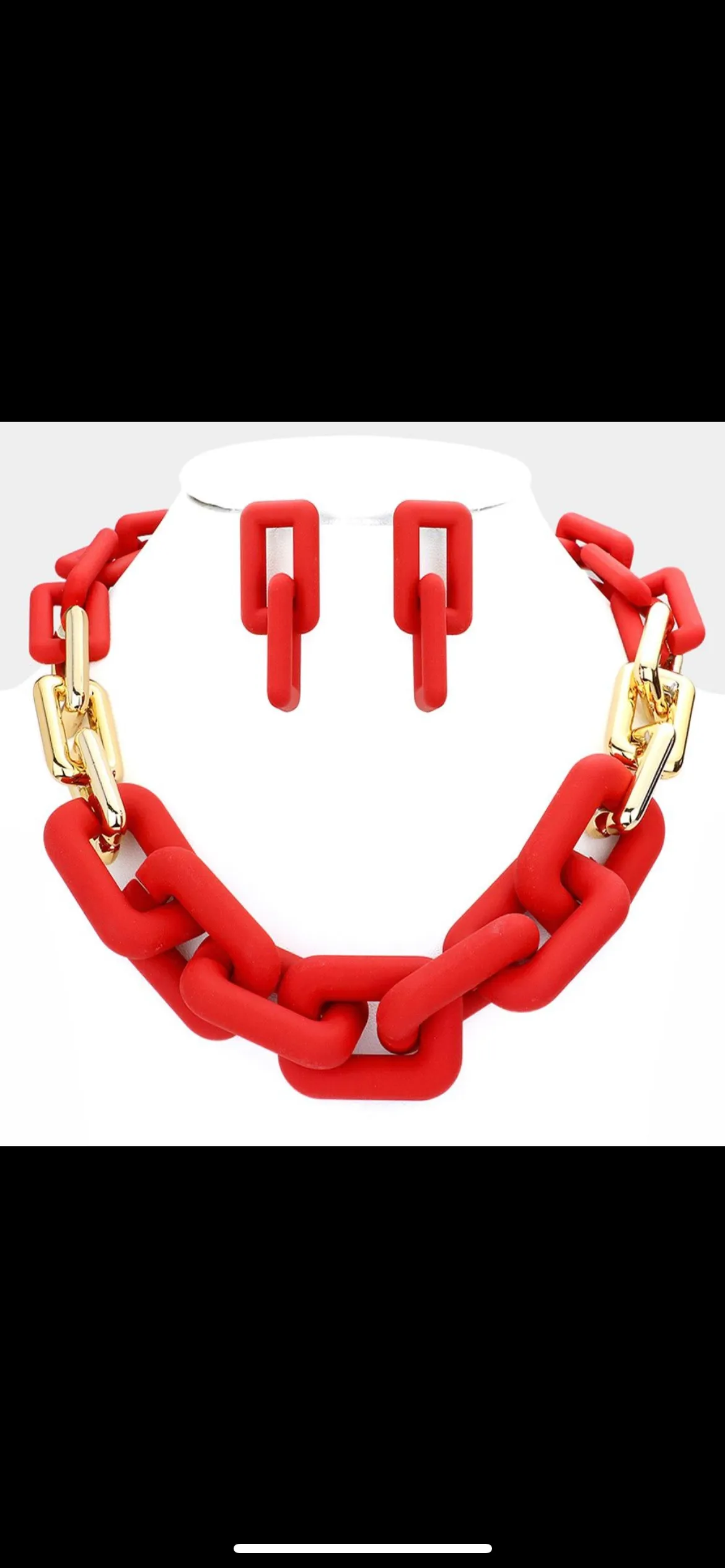 Bold links necklaces