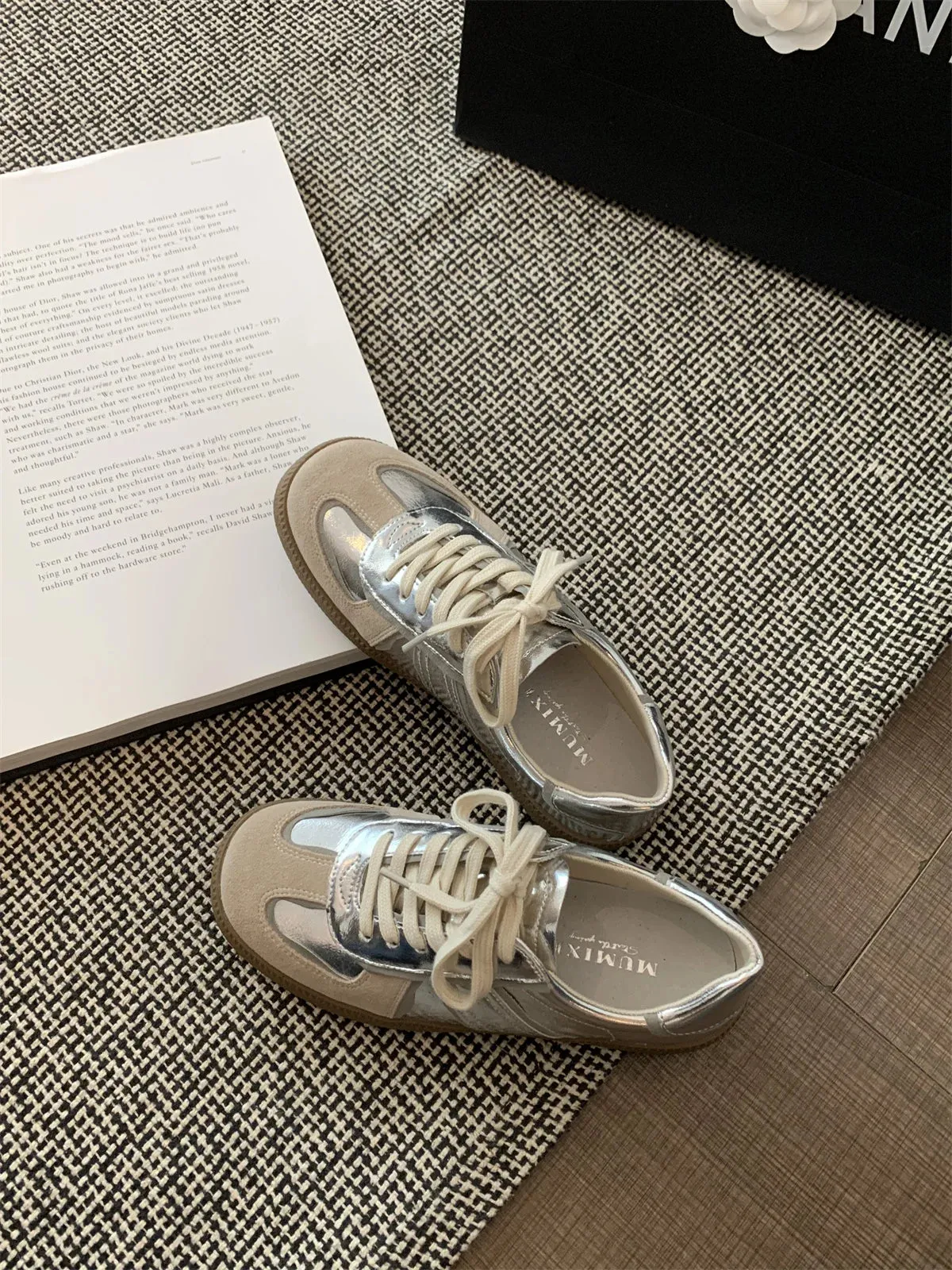 MQTIME  -  New Leather Mid-cut Running Sneakers Female Vulcanized Athletic shoe Suede Skate Shoes Fashionable Blue Feewear for Teenagers