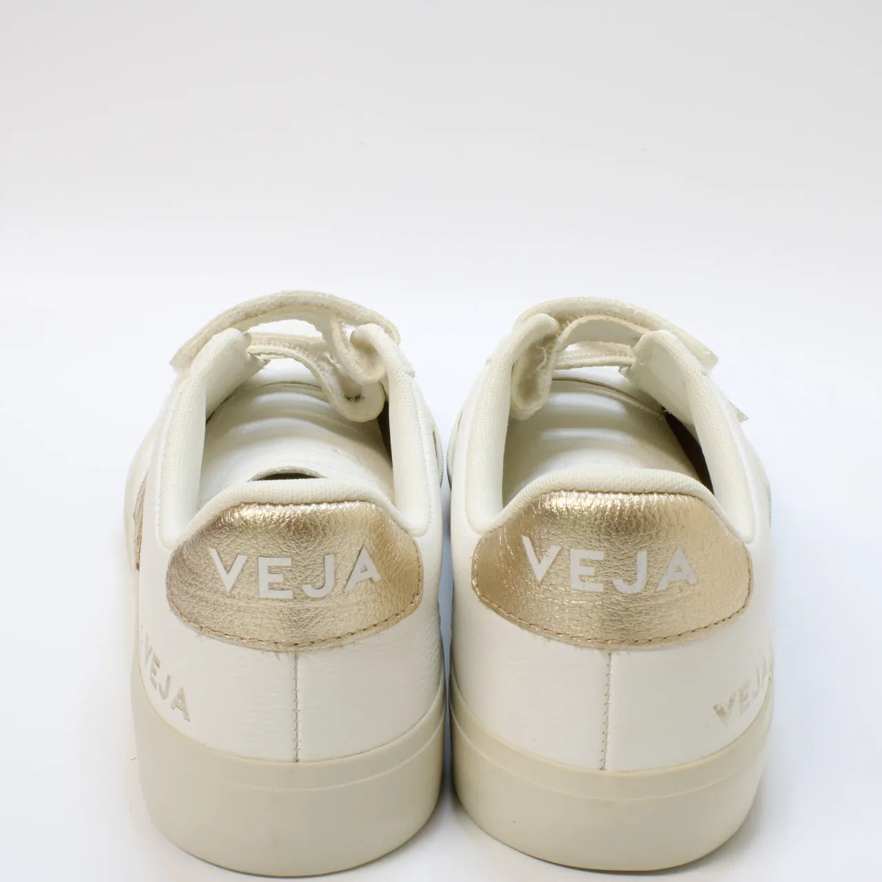 Odd Sizes - Veja Recife White Platine F - UK Sizes Right 5/Left 4